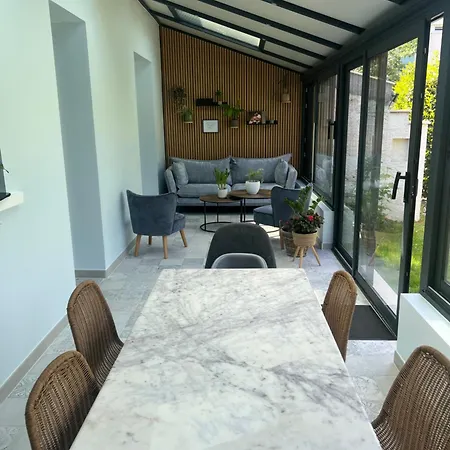 Maison Familiale Proche Arpajon 別荘